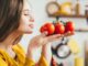 Jak zapewnić pomidory obfite i zdrowe - trzy kluczowe działania ogrodnicze